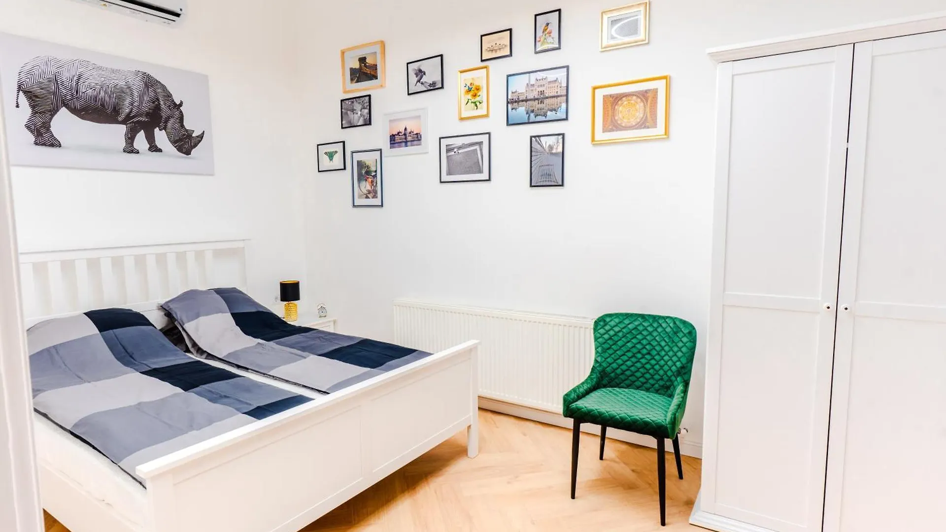 Apartman 2 Bedrooms And 1 Living Room Your Modern Home In Budapest